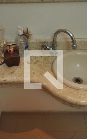 Casa à venda com 303m², 3 quartos e 4 vagasLavabo