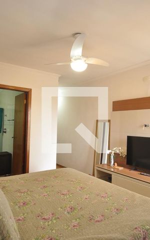 Casa à venda com 303m², 3 quartos e 4 vagasSuíte 1