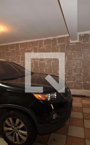 Casa à venda com 303m², 3 quartos e 4 vagasGaragem coberta