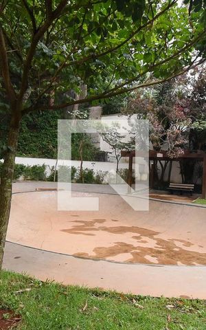 Apartamento para alugar com 124m², 4 quartos e 2 vagas Apartamento para alugar com 124m², 4 quartos e 2 vagasPista de Skate