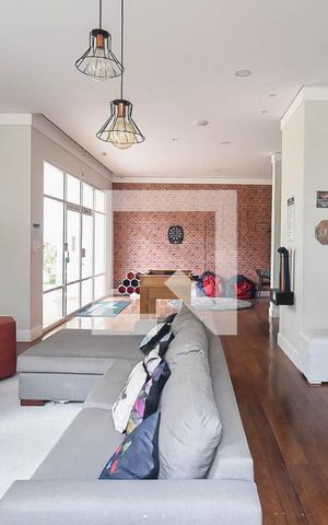 Apartamento para alugar com 124m², 4 quartos e 2 vagas Apartamento para alugar com 124m², 4 quartos e 2 vagasÁrea comum
