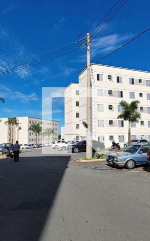 Apartamento para alugar com 52m², 2 quartos e 1 vaga Apartamento para alugar com 52m², 2 quartos e 1 vagaÁrea comum - Garagem