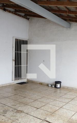 Casa à venda com 100m², 2 quartos e 3 vagasÁrea Externa