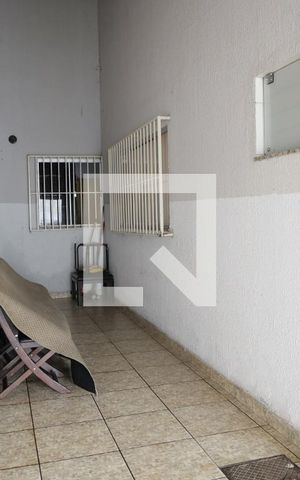Casa à venda com 100m², 2 quartos e 3 vagasÁrea Externa
