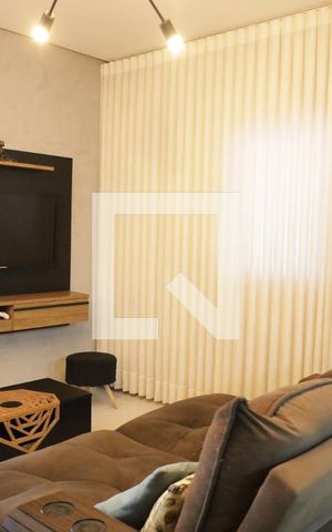 Casa à venda com 100m², 2 quartos e 3 vagasSala