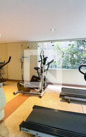 Apartamento para alugar com 74m², 2 quartos e 1 vaga Apartamento para alugar com 74m², 2 quartos e 1 vagaÁrea comum - Academia