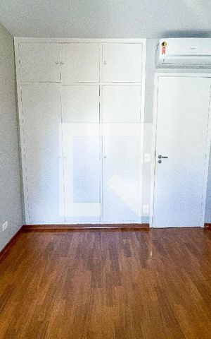 Apartamento para alugar com 74m², 2 quartos e 1 vaga Apartamento para alugar com 74m², 2 quartos e 1 vagaQuarto