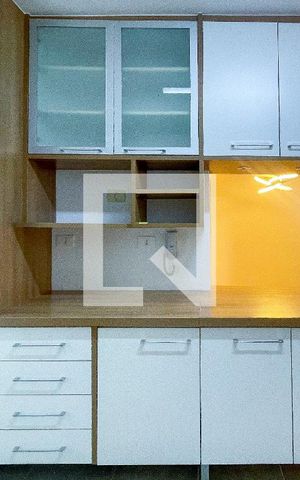 Apartamento para alugar com 74m², 2 quartos e 1 vaga Apartamento para alugar com 74m², 2 quartos e 1 vagaCozinha
