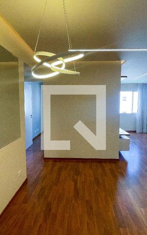 Apartamento para alugar com 74m², 2 quartos e 1 vaga Apartamento para alugar com 74m², 2 quartos e 1 vagaSala