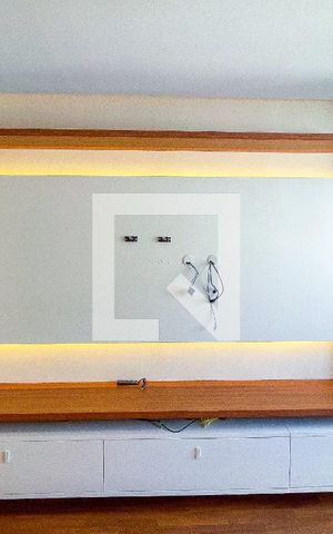 Apartamento para alugar com 74m², 2 quartos e 1 vaga Apartamento para alugar com 74m², 2 quartos e 1 vagaSala