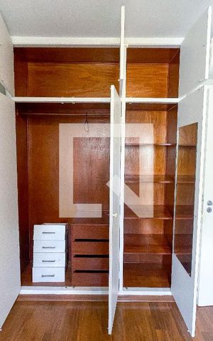Apartamento para alugar com 74m², 2 quartos e 1 vaga Apartamento para alugar com 74m², 2 quartos e 1 vagaQuarto