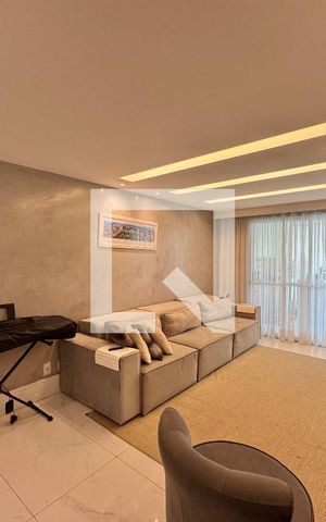 Apartamento à venda com 120m², 3 quartos e 2 vagas Apartamento à venda com 120m², 3 quartos e 2 vagasSala