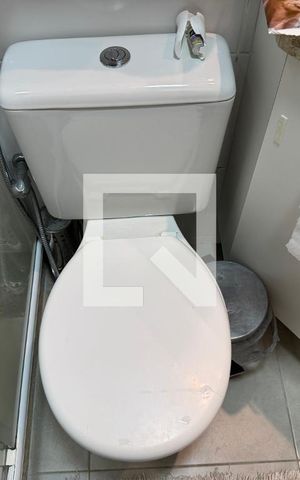 Apartamento à venda com 120m², 3 quartos e 2 vagas Apartamento à venda com 120m², 3 quartos e 2 vagasBanheiro Social
