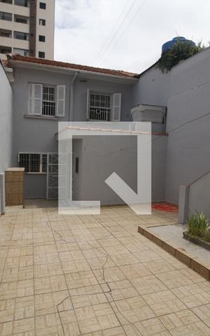 Casa à venda com 200m², 4 quartos e 2 vagasQuintal