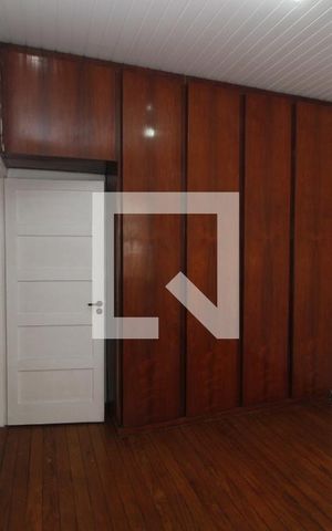 Casa à venda com 200m², 4 quartos e 2 vagasQuarto 2