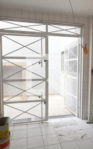 Casa à venda com 200m², 4 quartos e 2 vagasÁrea de Serviço