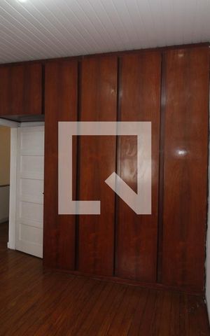 Casa à venda com 200m², 4 quartos e 2 vagasQuarto 2