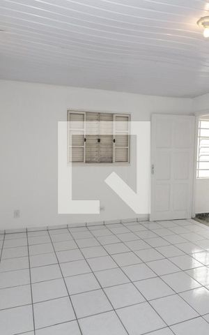Casa à venda com 200m², 4 quartos e 2 vagasSuíte 2