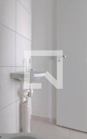 Apartamento para alugar com 38m², 2 quartos e sem vagaBanheiro