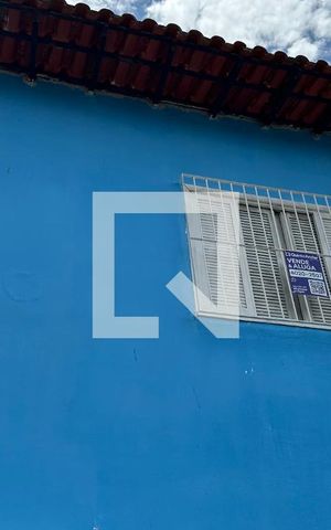 Casa de condomínio à venda com 300m², 3 quartos e 3 vagas Casa de condomínio à venda com 300m², 3 quartos e 3 vagasPlaquinha