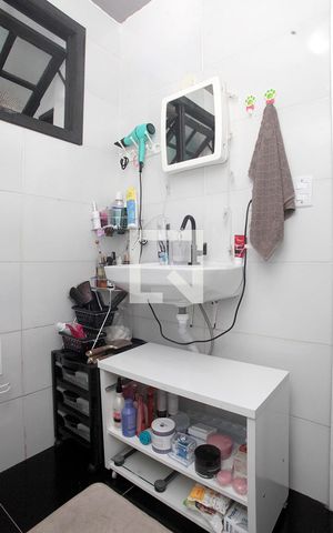 Apartamento à venda com 51m², 1 quarto e sem vagaBanheiro