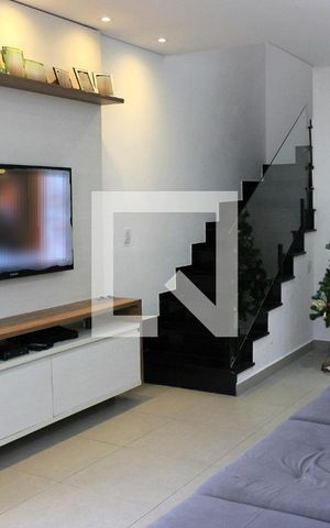 Casa à venda com 220m², 3 quartos e 6 vagasSala