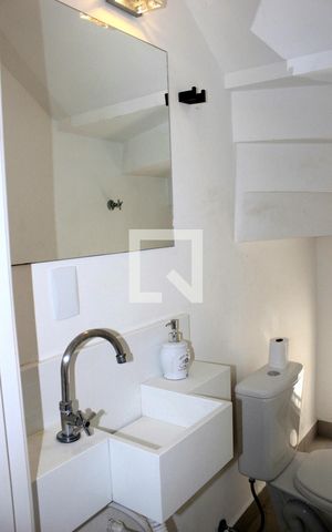 Casa à venda com 220m², 3 quartos e 6 vagasLavabo
