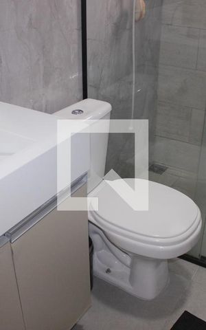 Casa à venda com 220m², 3 quartos e 6 vagasBanheiro da Suíte  3