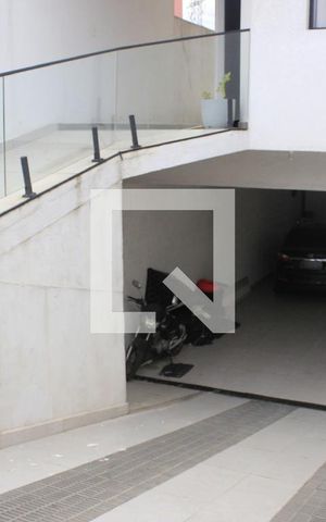 Casa à venda com 220m², 3 quartos e 6 vagasGaragem