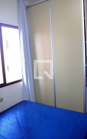 Casa à venda com 220m², 3 quartos e 6 vagasSuíte  2