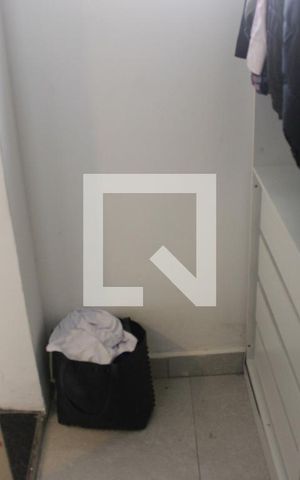 Casa à venda com 220m², 3 quartos e 6 vagasCloset