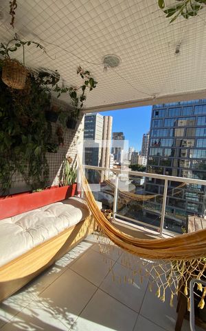 Apartamento para alugar com 56m², 2 quartos e 1 vaga Apartamento para alugar com 56m², 2 quartos e 1 vagaVaranda