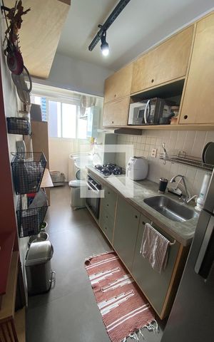 Apartamento para alugar com 56m², 2 quartos e 1 vaga Apartamento para alugar com 56m², 2 quartos e 1 vagaCozinha