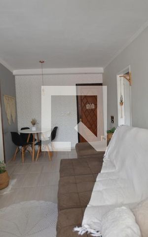 Apartamento para alugar com 70m², 2 quartos e 1 vagaSala