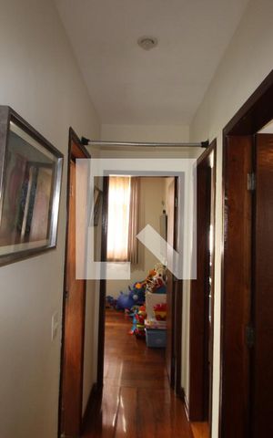 Apartamento à venda com 95m², 3 quartos e 2 vagasCorredor 