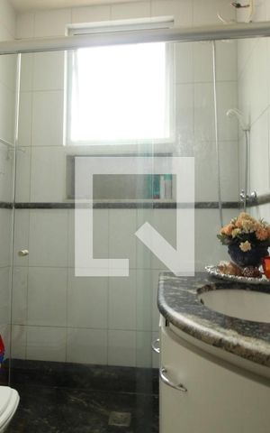 Apartamento à venda com 95m², 3 quartos e 2 vagasBanheiro 