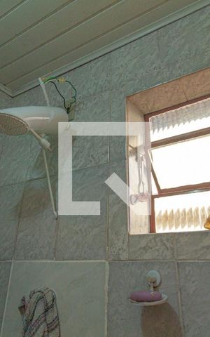 Casa à venda com 100m², 2 quartos e 4 vagas Casa à venda com 100m², 2 quartos e 4 vagasBanheiro-casa 2