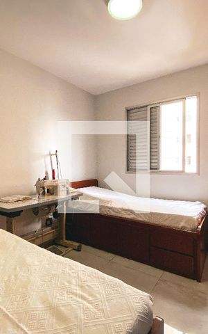 Apartamento à venda com 61m², 3 quartos e 1 vagaQuarto 2