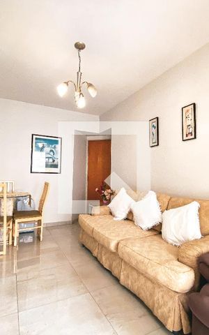 Apartamento à venda com 61m², 3 quartos e 1 vagaSala