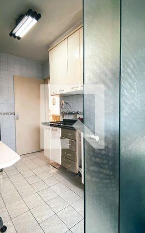 Apartamento à venda com 61m², 3 quartos e 1 vagaÁrea de Serviço