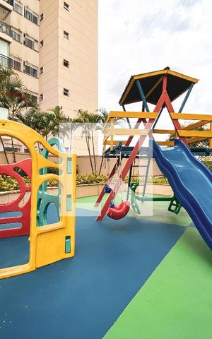 Apartamento à venda com 61m², 3 quartos e 1 vagaÁrea comum