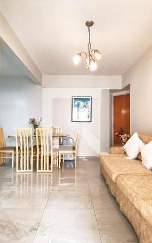 Apartamento à venda com 61m², 3 quartos e 1 vagaSala