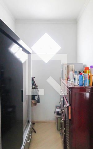 Casa à venda com 162m², 3 quartos e 2 vagas Casa à venda com 162m², 3 quartos e 2 vagasCloset da suíte