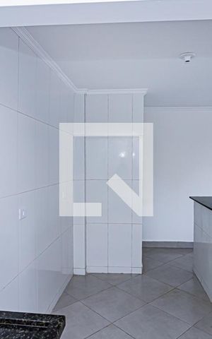 Apartamento para alugar com 50m², 2 quartos e sem vaga Apartamento para alugar com 50m², 2 quartos e sem vagaCozinha e Área de Serviço