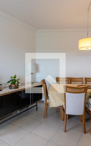 Apartamento à venda com 137m², 3 quartos e 2 vagas Apartamento à venda com 137m², 3 quartos e 2 vagasSala de Jantar