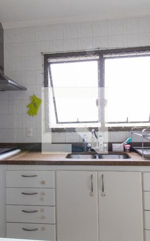 Apartamento à venda com 137m², 3 quartos e 2 vagas Apartamento à venda com 137m², 3 quartos e 2 vagasCozinha