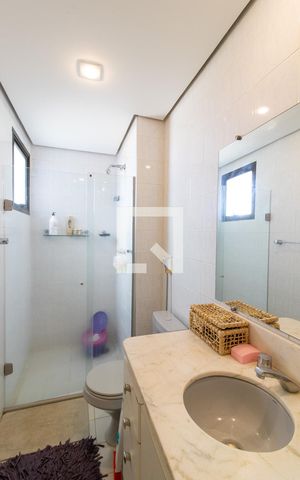 Apartamento à venda com 137m², 3 quartos e 2 vagas Apartamento à venda com 137m², 3 quartos e 2 vagasBanheiro 3
