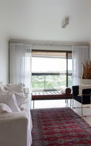Apartamento à venda com 137m², 3 quartos e 2 vagas Apartamento à venda com 137m², 3 quartos e 2 vagasSala