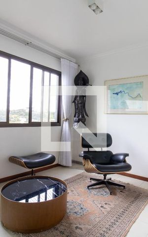 Apartamento à venda com 137m², 3 quartos e 2 vagas Apartamento à venda com 137m², 3 quartos e 2 vagasSala