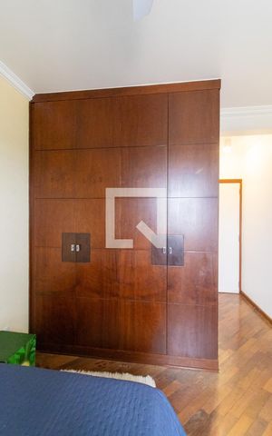 Apartamento à venda com 137m², 3 quartos e 2 vagas Apartamento à venda com 137m², 3 quartos e 2 vagasQuarto 3